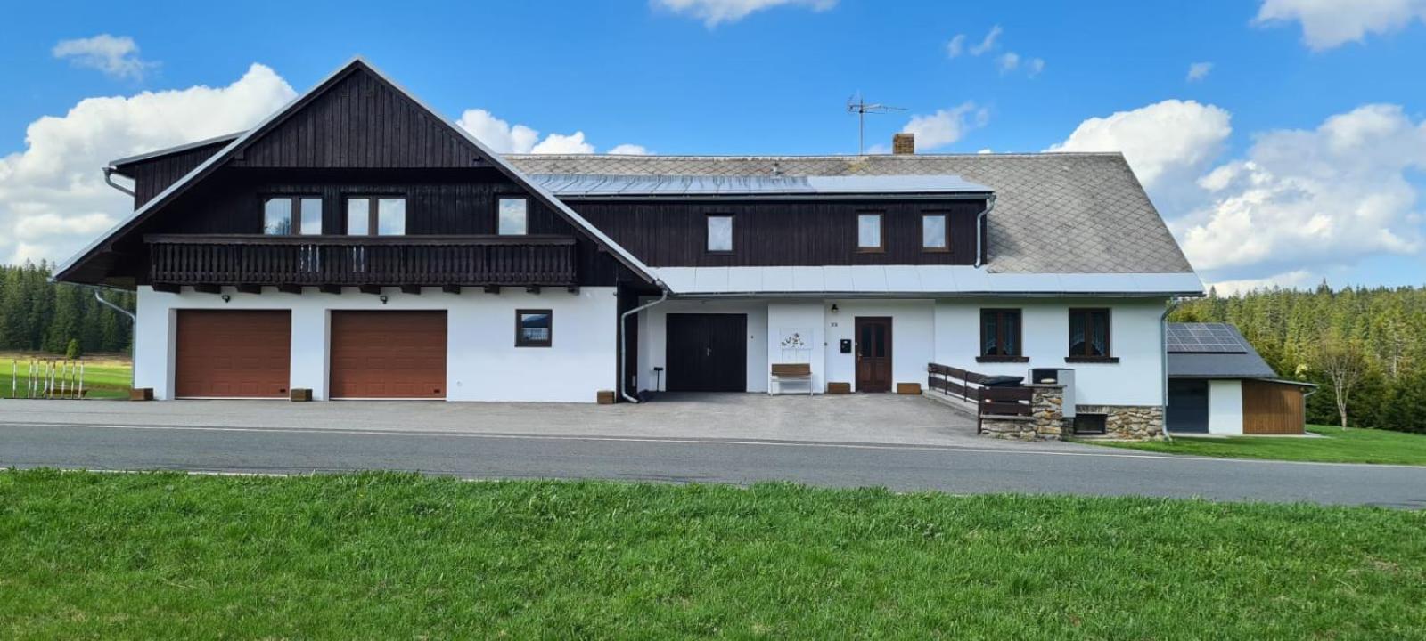 Horska Kvilda - Ubytovani U Chvalu Exterior foto